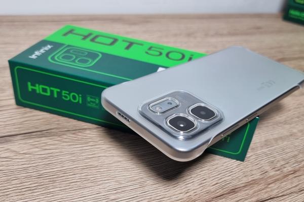 Unboxing INFINIX HOT 50i: Ce primești pentru 699 lei? Design plăcut, display generos și multe accesorii la pachet