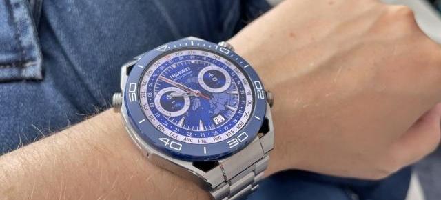 ABI Research: Piața de smartwatch-uri și inele inteligente va crește semnificativ până în 2029