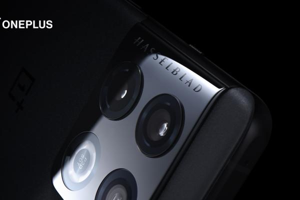 OnePlus 10 Pro are detaliată camera Hasselblad Mobile 2.0: captură RAW+, OnePlus Billion Color Solution și cameră ultra-wide (150 grade) cu mod Fisheye