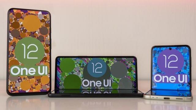 <b>One UI 4.1 se află deja în dezvoltare, ar urma să vină în februarie 2022 pe flagshipuri (Lista telefoane eligibile)</b>Samsung a lansat în această toamnă actualizarea la One UI 4.0 la pachet cu Android 12 pe terminalele sale flagship, dar acum ne pregătim de următorul update. Seria Galaxy S22 va veni cu un nou One UI, versiunea 