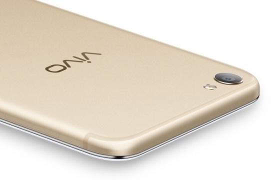 Vivo V5s - Fotografii oficiale: Vivo-V5S_010.jpg