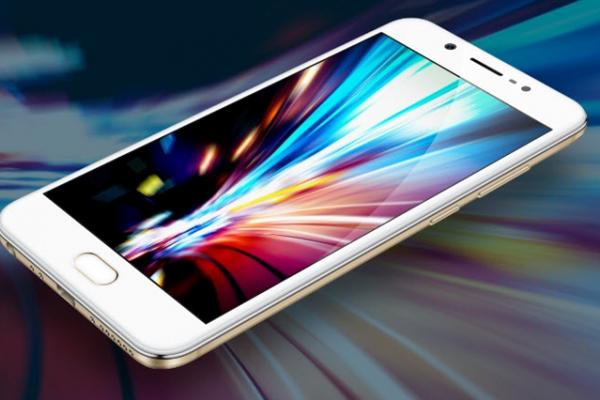Vivo V5s vine cu o cameră selfie de 20 megapixeli; costă 300 dolari și mai aduce 4 GB RAM (Video)