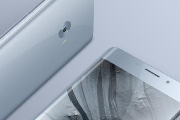 Xiaomi Mi Note 2 costă acum 1.700 lei la GearBest.com; phablet cu display curbat de 5.7 inch și 4 GB RAM