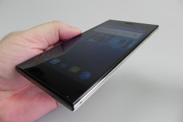 Leagoo Lead 1 - Galerie foto Mobilissimo.ro