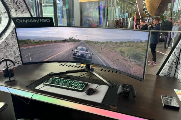 Samsung Odyssey Neo G9 57 inch - Fotografii