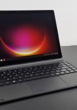 Unboxing CHUWI UBook XPro - Tabletă 2-in-1 de 13 inch, cu procesor Intel Core i7, Windows 11, tastatură, stylus și kickstand detașabil