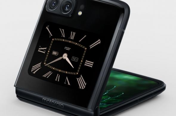 Motorola RAZR 2022 - Fotografii oficiale: FdIM0CYX0AI9FSF.jpg