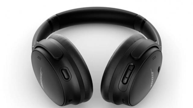 <b>Bose anunță căștile QuietComfort SE, cu ANC și autonomie de până la 24 de ore cu o singură încărcare</b>Din partea celor de la Bose sosește astăzi o nouă pereche de căști wireless și anume modelul QuietComfort SE care la prima vedere are multe în comun cu varianta QC 45, ba chiar și dotări similare. Căștile sunt de tip over-ear și au apărut