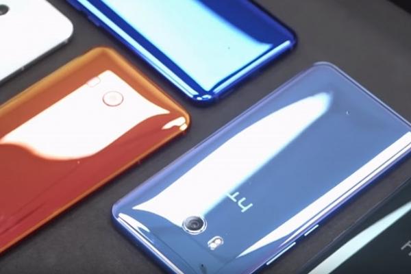 HTC U 11 apare într-un clip hands-on, care dezvăluie existența a 5 variante de culoare; Avem şi o listă proaspătă de specificaţii