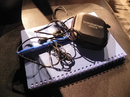 Nokia - Live blogging Mobile World Congress 2012 - imaginea 6