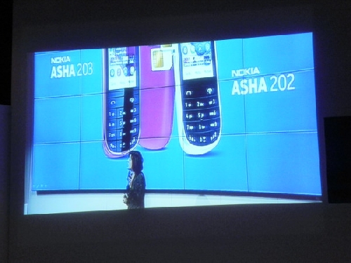 Nokia - Live blogging Mobile World Congress 2012 - imaginea 19