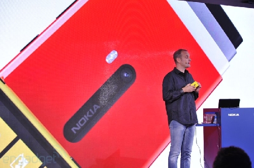 Nokia World 2012 Live Blogging: Lansare Nokia Lumia 920 Pureview, Lumia 820 & Altele - imaginea 58