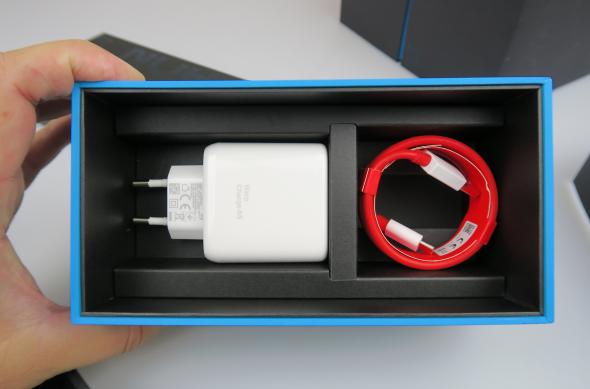 OnePlus Nord 2 5G - Unboxing: OnePlus-Nord-2-5G_035.JPG