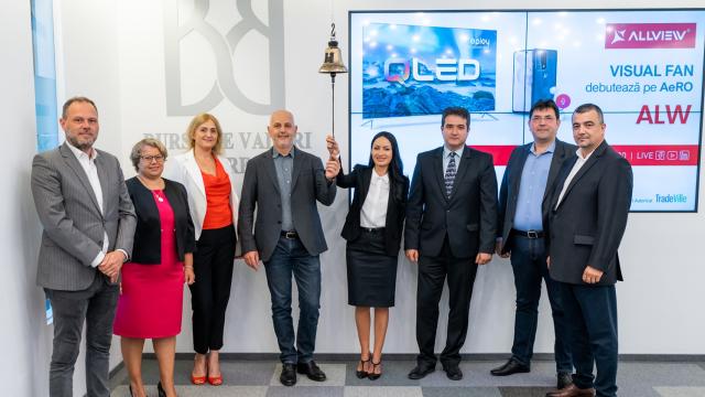 <b>Allview a debutat pe piața AeRO a Bursei de Valori București! Acțiunile Visual Fan se pot tranzacționa începând de astăzi</b>Allview este o companie cu capital integral românesc, fondată la Brașov, în 2002 și care deține acum în portofoliu smartphone-uri, sisteme Smart Home, tablete, laptopuri și alte gadgeturi. Săptămâna trecută vă anunțam că producătorul debutează astăzi