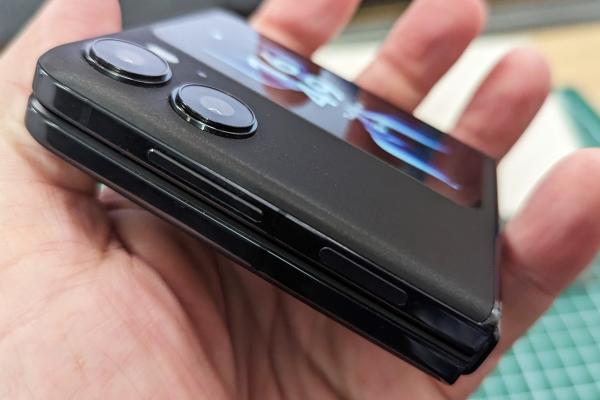 OPPO Find N2 Flip: Design modificat unde trebuie pentru a fi Flip-ul şef