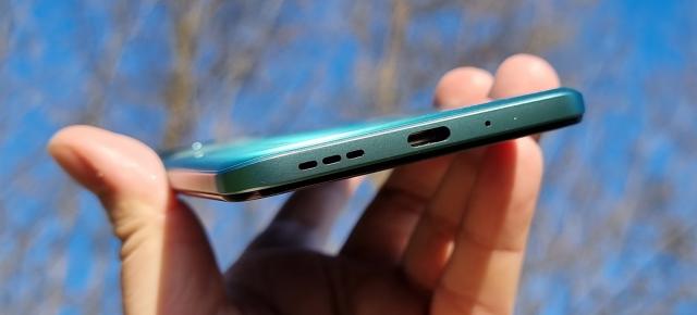 Redmi Note 12 5G: Conectivitate pregătită pentru streaming și gaming on-the-go