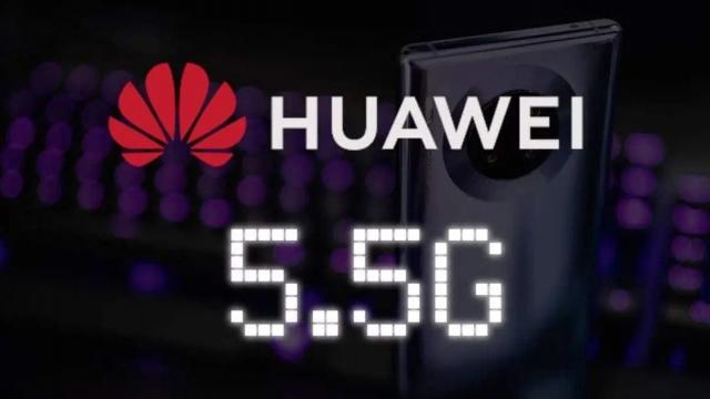 <b>Huawei continuă dezvoltarea tehnologiei 5.5G care va aduce viteze de download de până la 10 Gbps</b>Deși Huawei nu are voie să folosească tehnologie 5G pe dispozitivele sale, compania continuă să dezvolte noi tehnologii de rețea. Vicepreședintele companiei, Meng Wanzhou, a anunțat recent în cadrul conferinței Huawei Global Analyst că va suporta