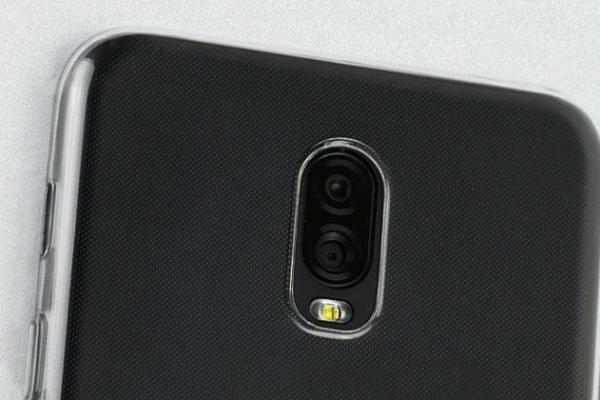 Samsung Galaxy J7 (2017) apare online într-o variantă cu cameră duală