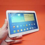 Review Samsung Galaxy Tab 3 10.1: Îmbunătățiri prea puține față de predecesor, baterie bună și acustică excelentă (Video)