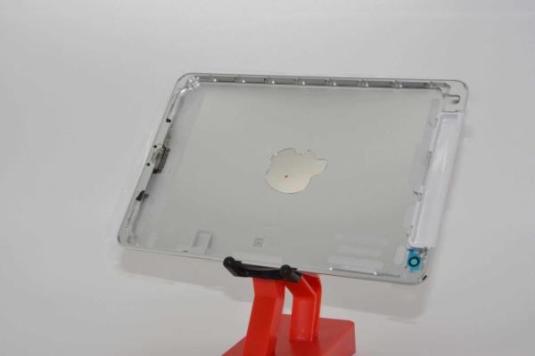 Imagini noi cu carcasa lui iPad Mini 2 ne prezintă designul său În detaliu