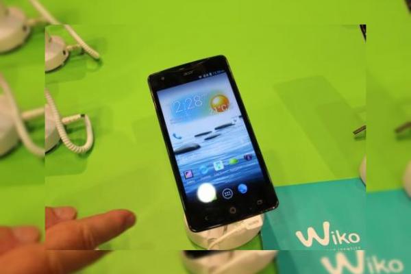 IFA 2013: Acer Liquid S1, un phablet de nouă generație Într-un preview rapid (Video)
