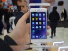MWC 2016: Oppo F1 prezentare hands-on - expertul selfie cu talie subțire şi corp metalic