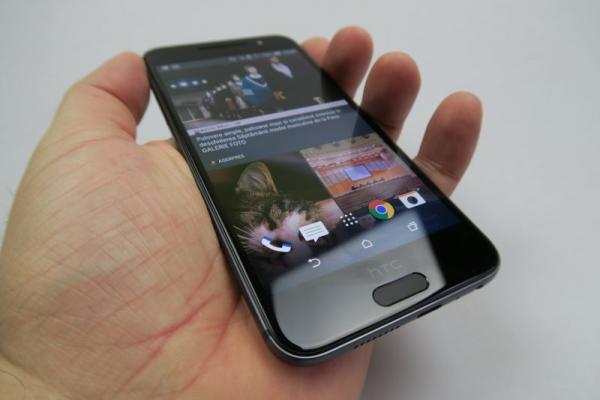 HTC One A9 Review: metalul şi "bezeaua" fac echipă bună pe un midranger elegant (Video)