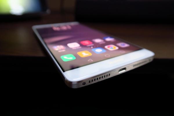 Huawei Mate 8 - Fotografii Hands-On