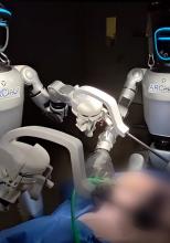 Premieră în medicină: un robot umanoid a realizat cu succes o operație de îndepărtare a vezicii biliare