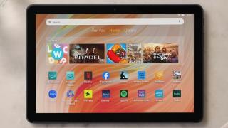 Amazon lansează discret o nouă versiune a tabletei Fire HD 10, cu 4 GB RAM, fără modificări majore de hardware