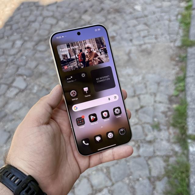Leica Leitzphone by Xiaomi oferă un ecran generos, luminos și bine calibrat