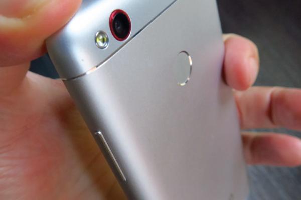 ZTE Nubia N1 - Fotografii Hands-On