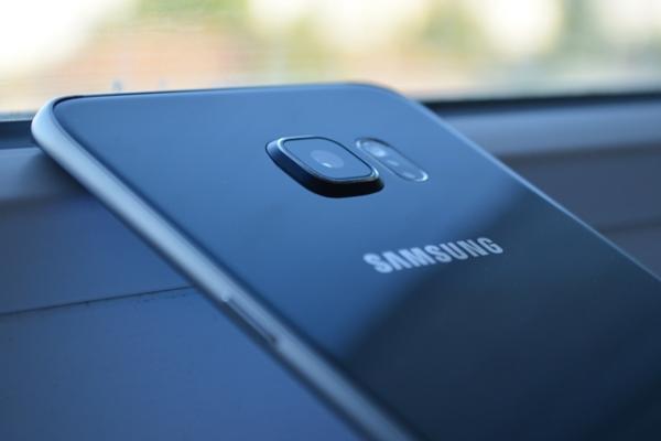 Samsung Galaxy S6 Edge+ primeşte actualizarea la Android 7.0 Nougat în Europa