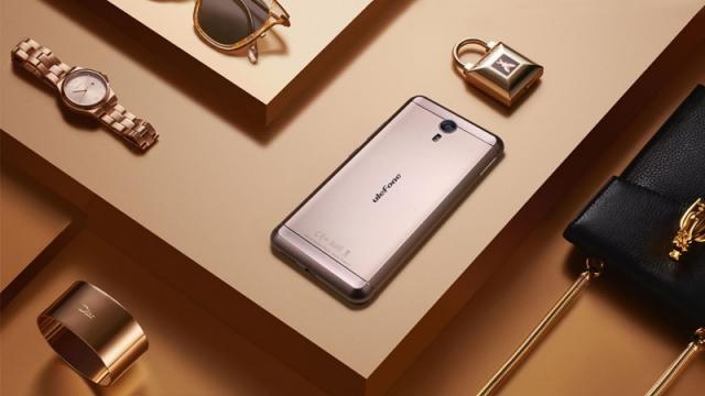 <b>Ulefone Power 2 este anunțat oficial; oferă o baterie de 6050 mAh, preț sub 200 de dolari (Video)</b>Un nou battery-phone debutează astăzi pe piață și anume Ulefone Power 2. Telefonul vine la pachet cu o baterie de 6050 mAh și din punct de vedere al design-ului acesta pare a oferi câteva actualizări interesante în raport cu predecesorul, precum este 