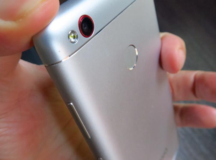 ZTE Nubia N1 - Fotografii Hands-On: ZTE-Nubia-N1_050.JPG