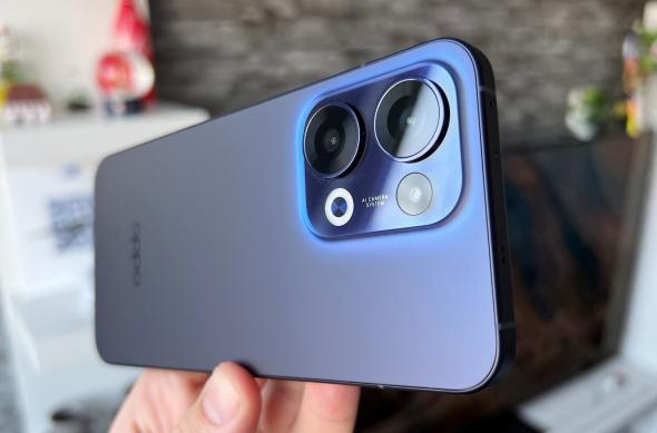 OPPO Reno13 - Unboxing: OPPO-Reno13-Unboxing_005.jpg