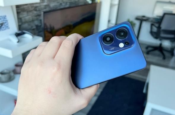 OPPO Reno13 FS - Unboxing: OPPO-Reno13-FS-Unboxing_003.jpg