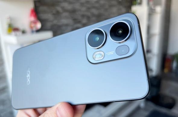 OPPO Reno13 Pro - Unboxing: OPPO-Reno13-Pro-Unboxing_001.jpg
