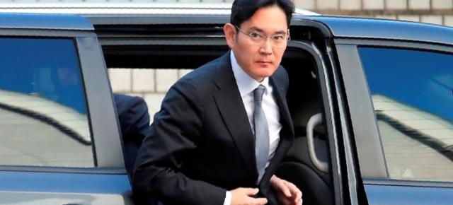 Șeful Samsung, Lee Jae-yong, află joi dacă scapă definitiv de acuzațiile de fraudă; Curtea Supremă din Coreea de Sud îi decide soarta după aproape un deceniu de procese