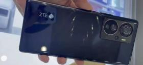 ZTE Axon 40 Pro apare în fotografii hands on, având o cameră foto în stil Huawei