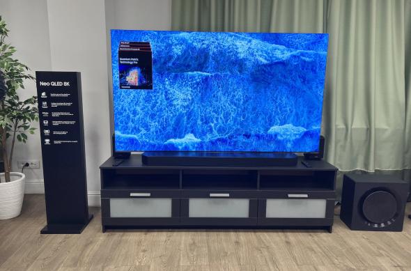 Samsung Neo QLED 8K - Fotografii evenimente: Samsung-Neo-QLED-8K-2022_006.jpg