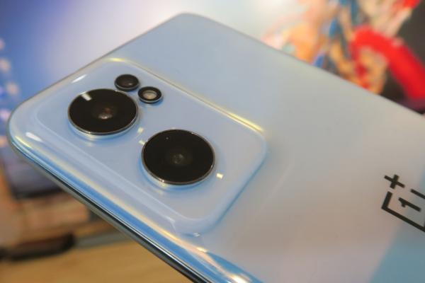 OnePlus Nord CE 2 5G: Cameră midrange cu mai multe realizări foto decât video