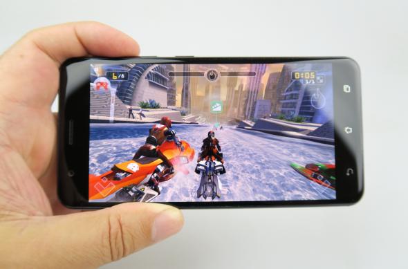 Putere volum ASUS ZenFone Zoom S: ASUS-ZenFone-Zoom-S_072.JPG