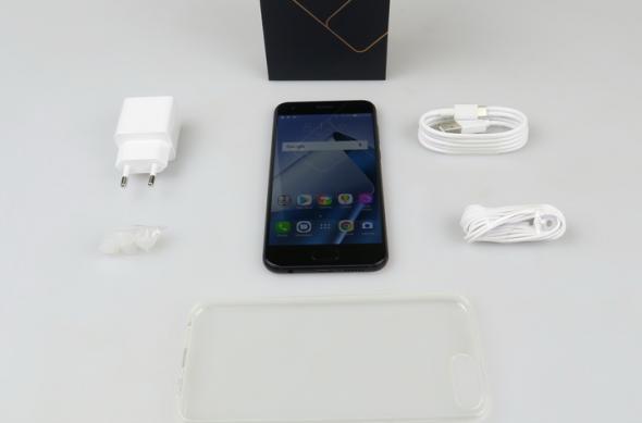 ASUS ZenFone 4 (ZE554KL) - Unboxing: ASUS-ZenFone-4_012.JPG