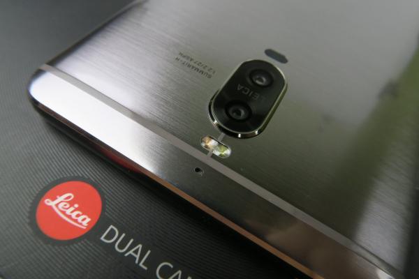 Huawei Mate 9 PRO: Camera Leica înaintea vremii sale, întrece flagship-uri actuale