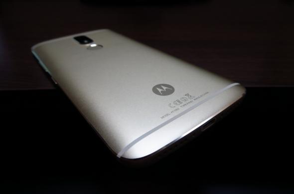 Motorola Moto M - Fotografii Hands-On: Motorola-Moto-M_013.JPG