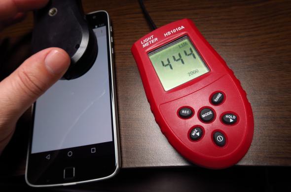 Luminozitate ecran Motorola Moto Z Play: Motorola-Moto-Z-Play_076.JPG