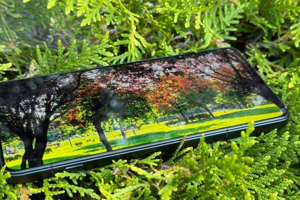 Motorola edge 70 Max - Design (2)