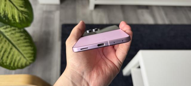 Samsung Galaxy Z Flip8: Acustică stereo axată pe volum crescut, dar vibrațiile vin la pachet