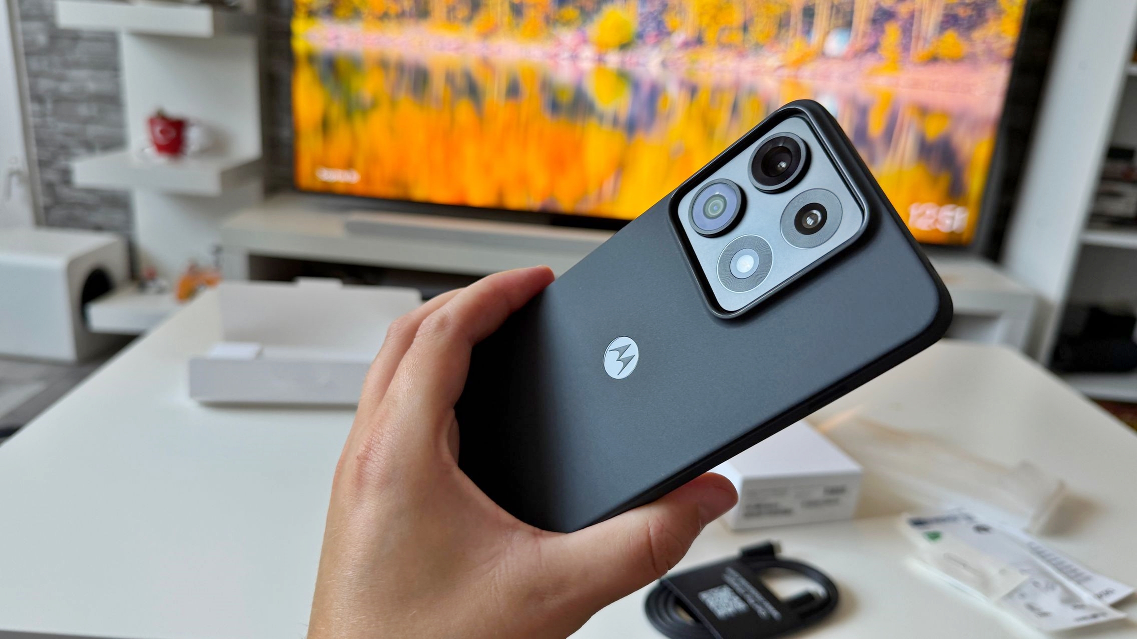 Motorola edge 70 MAX - Unboxing: Moto-edge-70-max_ (25).jpg